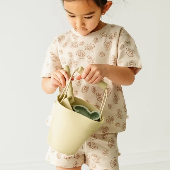 NWT,MakeMake Organics,Baby Toddler Tee+ Shorts Set, Seashells, 12-18Months - Picture 4 of 5